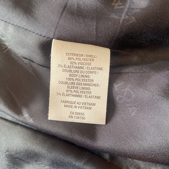 Size 2 Willow and Thread Blazer - Picture 5 of 6